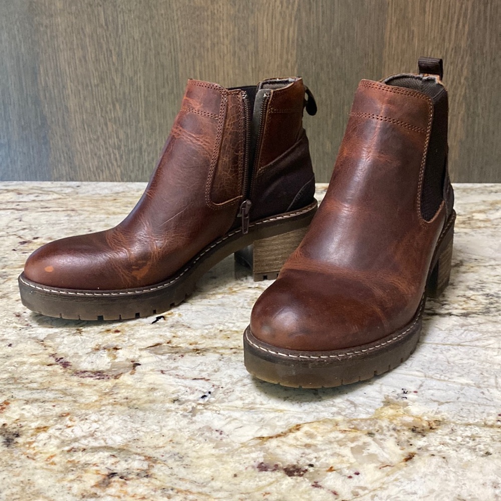 Bull Boxer leather boots